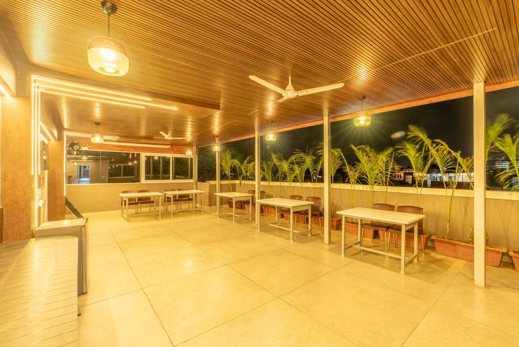 Seasons Suites Koramangala Bengaluru Zewnętrze zdjęcie